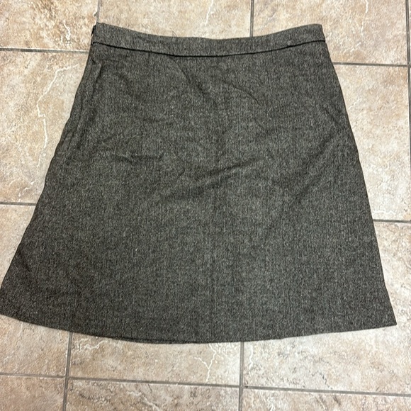 Banana Republic brown tan wool business casual fit flare pleated skirt 12 - Picture 6 of 6
